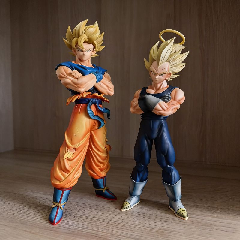 Dragon Ball Saiyan Armor - Dragon Ball Z 31cm YJ First