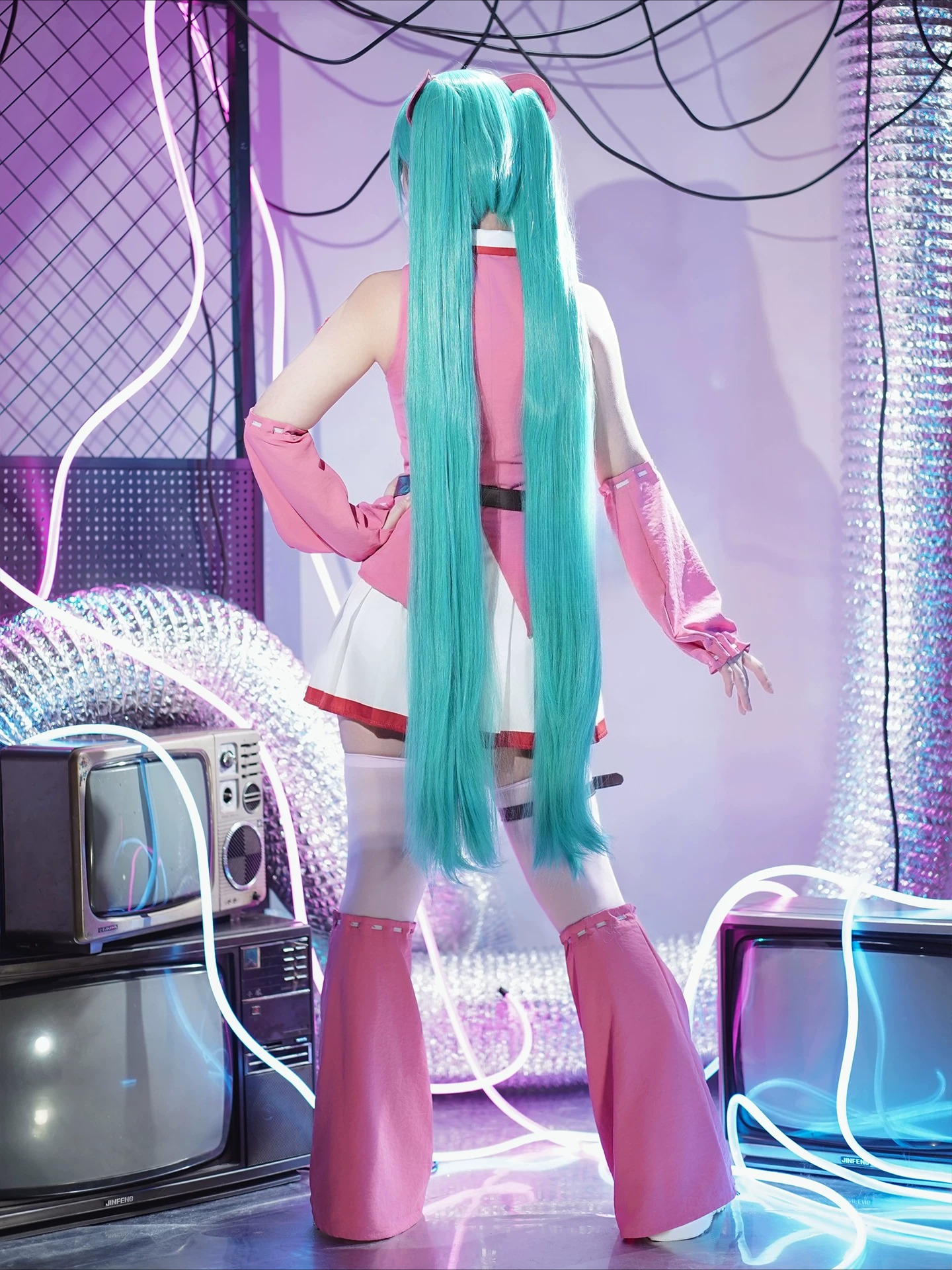 Anime Cosplay Outfits For Women - Miku Gloomy Bear Crossover linkage Cosplay