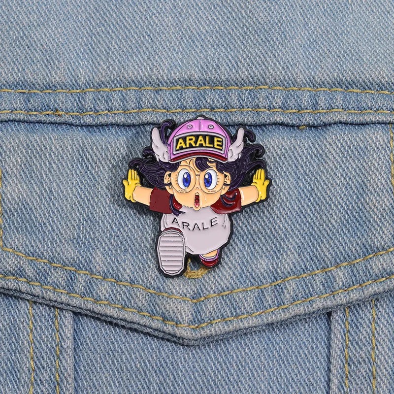 Cartoon Dr. Slump Arale Badge  - Anime Cosplay Little Girl avaliação e preço